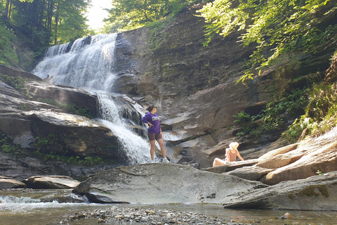 Sarajevo: Prokoško Lake and Kozice Waterfalls 4x4 Tour
