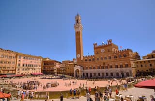 Florenz: Siena, San Gimignano & Monteriggioni mit Verkostung