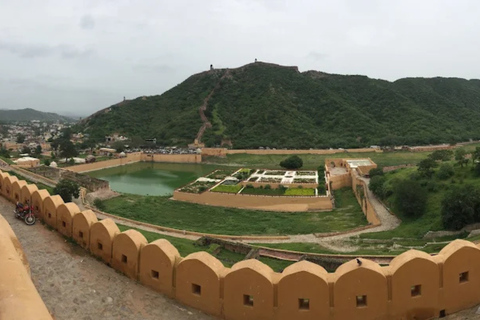 Jaipur: Führung durch das Jaigarh Fort mit Eintrittskarte