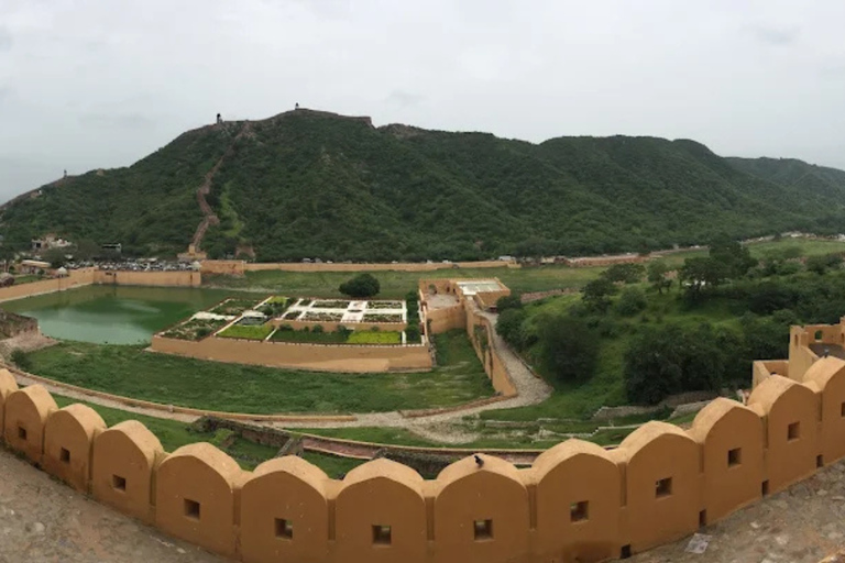 Jaipur: Führung durch das Jaigarh Fort mit Eintrittskarte