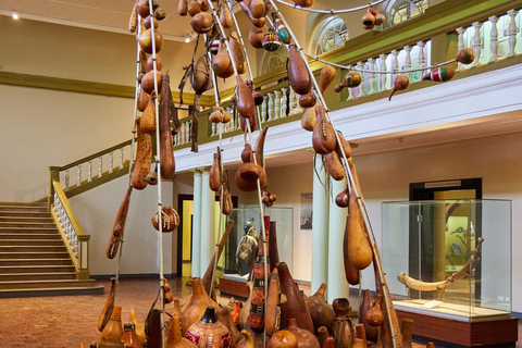 Visite du Musée national, du Centre des girafes et des Bomas du Kenya