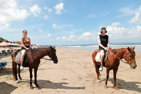 Seminyak: Bali Horse riding Adventure Seminyak Beach 1 Hour ride (meet at meeting point)