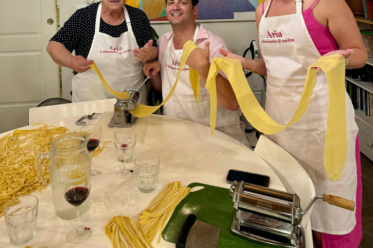 Rzym — warsztaty kulinarne w rzymskim domu w dzielnicy TrastevereRzym – warsztaty kulinarne w rzymskiej rezydencji w dzielnicy Trastevere