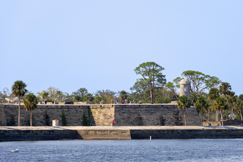 St. Augustine: rejs o zachodzie słońca z szampanemŚw. Augustyn: rejs o zachodzie słońca z szampanem i drinkami