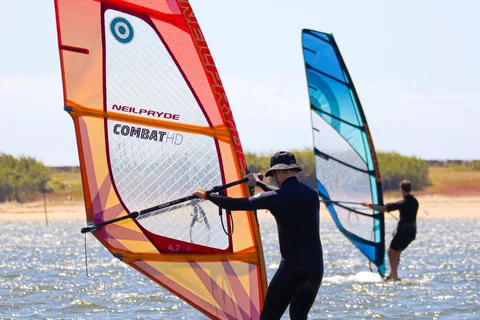 Porto: Aula de Windsurf para todos os níveis