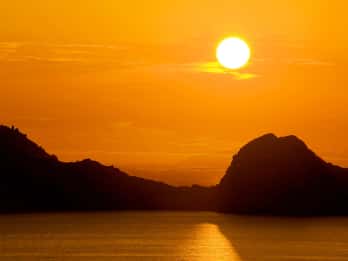 Corfu: Palaiokastritsa Zwemmen en Loggas Strand Zonsondergang Tour