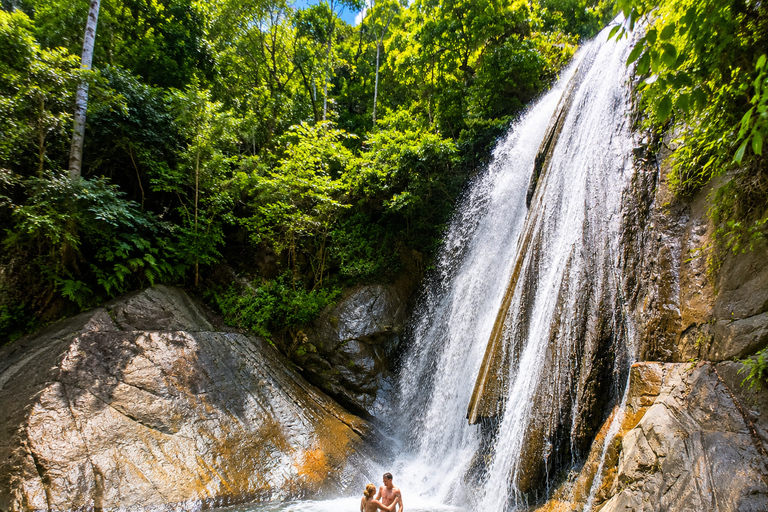Ella: Hidden Trails Tuk-Tuk Tour with Waterfalls