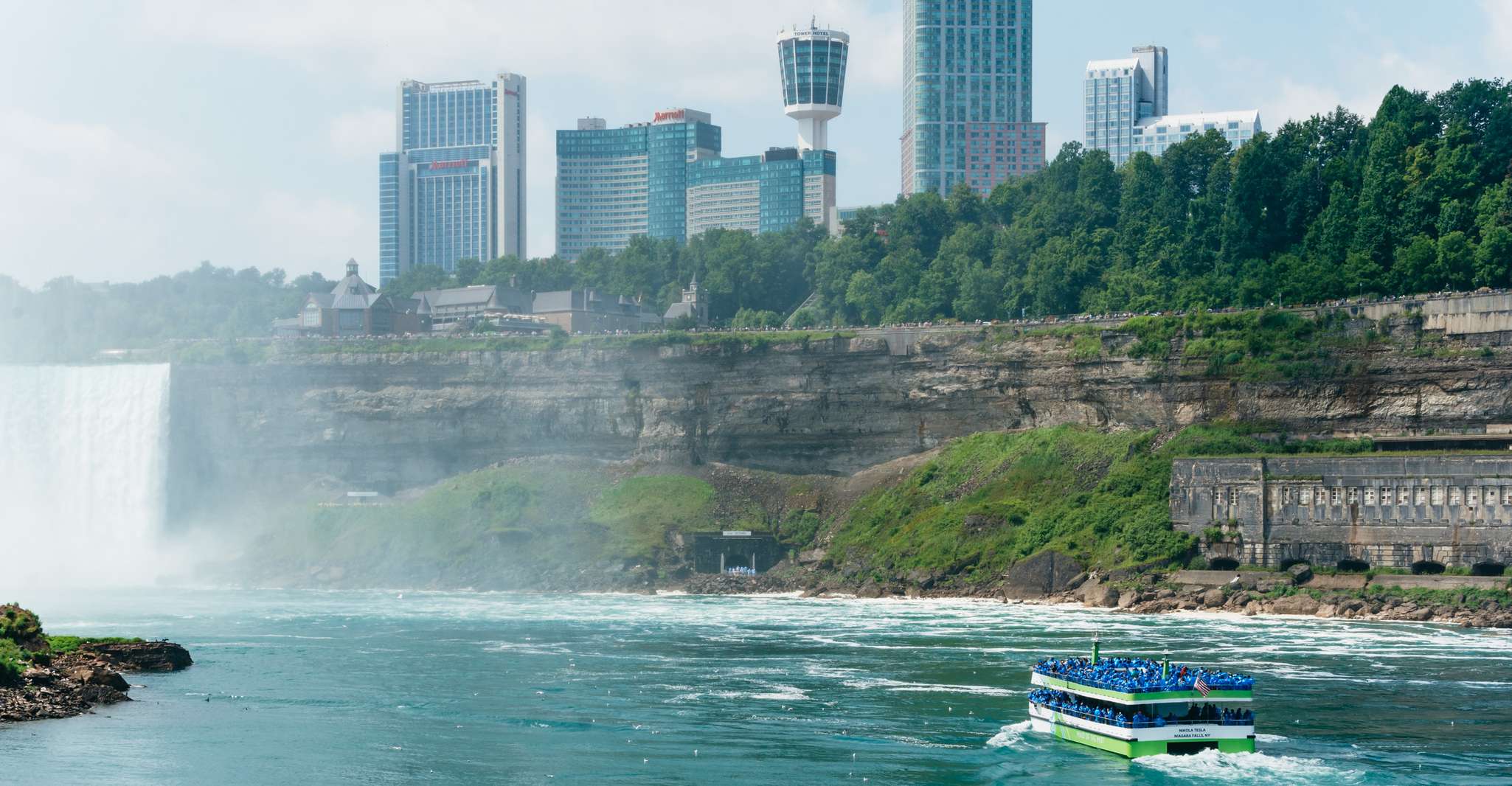 Niagara Falls, Walking Tour with Boat, Cave, and Trolley - Housity