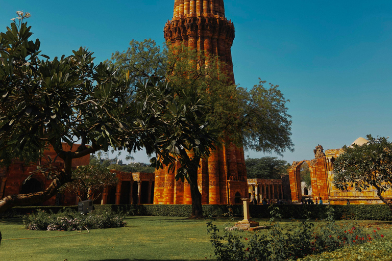 德里：私人一日游 - 定制你的行程全天定制之旅（含空调车、司机和导游）