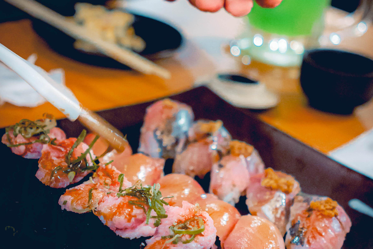 Tokyo: Local Night Food Tour in Sangenjaya Meet in Shibuya Private Tour