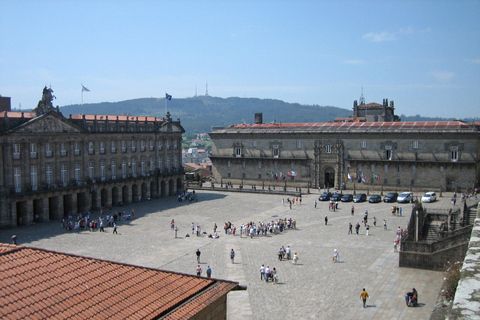 Santiago de Compostela & Vigo: Full-Day Tour from Porto