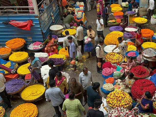 Bangalore: Old City Walking Tour