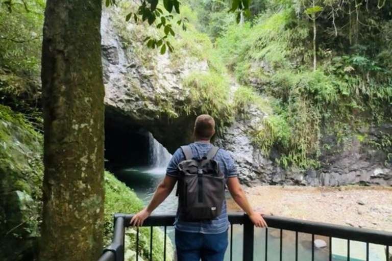 Brisbane: Natural Bridge, Glow worms & Magic Sky View