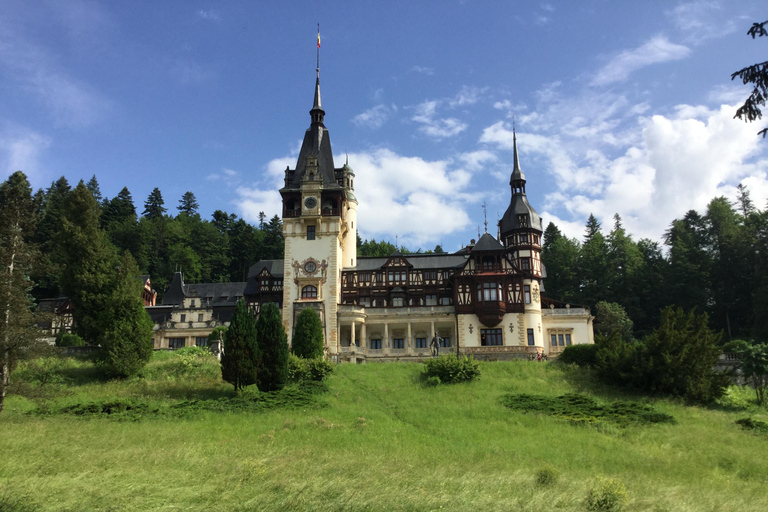 Transylvania: 2-Day Castles, Brasov & Transfagarasan