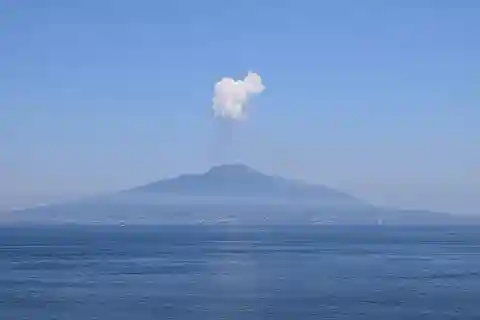 Trasferimento privato da Napoli a Sorrento, Positano e Amalfi