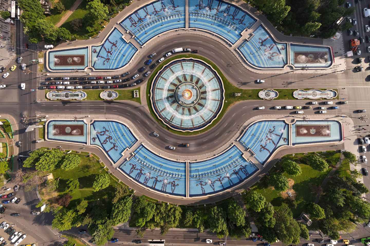 Bucharest: Capture the most Photogenic Spots with a Local