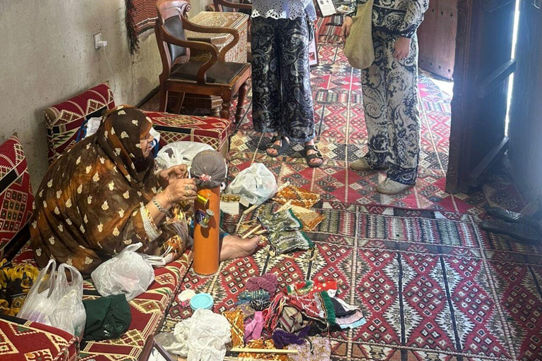 Castles, Clay & Culture: A Day in Nizwa & Bahla