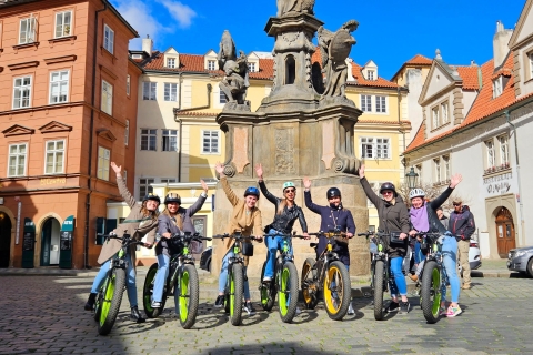 Praga: Puntos de vista guiados por la eBike Fat TireExcursión en grupo de 1 hora