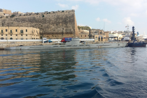 Sliema: Crucero especial nocturno por el puertoCrucero espacial nocturno por el puerto