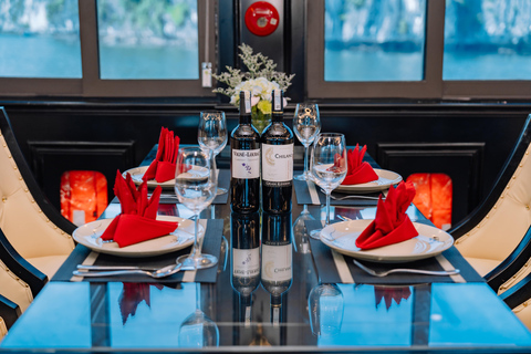 Lan Ha Balcony Overnight 2D1N kryssning: Helt ny 2025