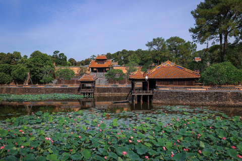 half-day hue tomb tour: Khai Dinh, Minh Mang and Tu Duc group Hue tomb tour