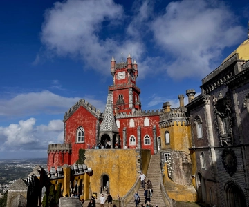 From Lisbon: Sintra, Cascais and Cabo da Roca Tour
