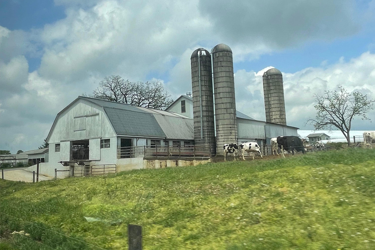 From NY: Lancaster Pennsylvania and Philadelphia day Tour English Tour