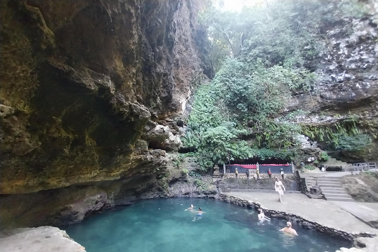 Nusa Penida : Visite guidée d&#039;une journée avec un chauffeur local comme guide