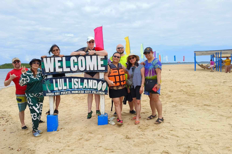 Puerto Princesa: Honda Bay Island Hopping Tour with Meals