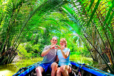 Natuurreservaat en drijvende markt