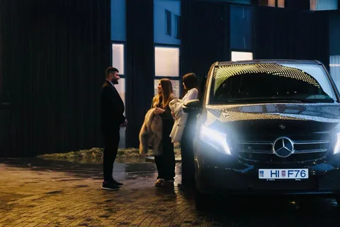 Luchthaven Keflavik (KEF): Privé transfer van/naar Reykjavik