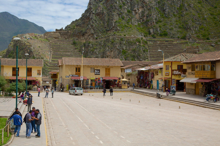 Tour: Chinchero, Maras and Moray (ending in Ollantaytambo).