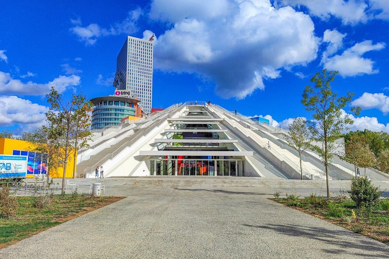 Tirana: Guided Walking Tour of the City’s Landmarks