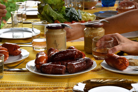 Zakopane: Paseos a Caballo con Guía Local y Degustación GastronómicaInvierno: Paseo en trineo de nieve