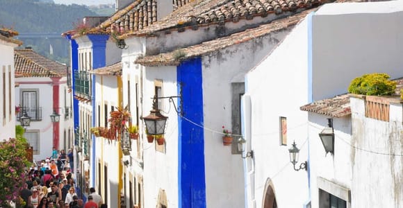 Half-day tour to Alcobaça Monastery and Óbidos Castle
