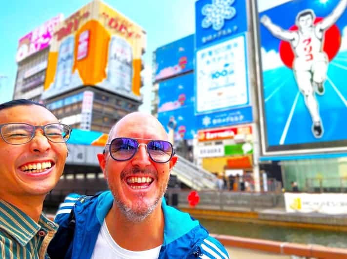 Osaka: A Private Guided Walking Tour of 5 Must-See Sights