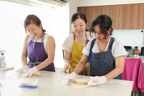 Nagoya: Make Handmade Udon Nagoya Style & Miso Tasting