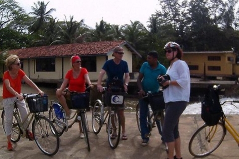 "Galle Urban Exploration: Fort and City Cycling Adventure"