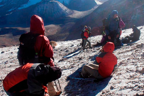 Desde Arequipa || Excursión de 2 días al volcán Chachani