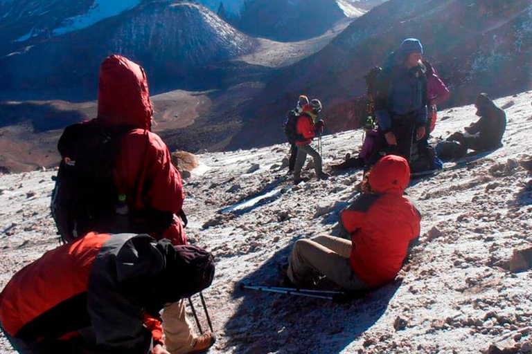 Desde Arequipa || Excursión de 2 días al volcán Chachani