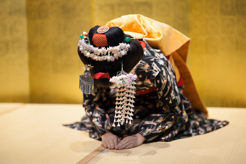 Kyoto: Geisha(Maiko) Show with Dinner, Games & Open Bar