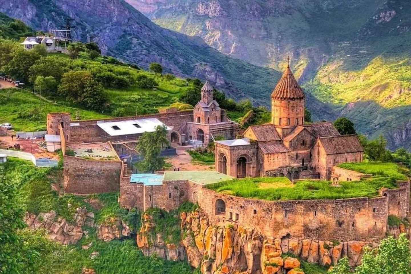 Erevan : Visite Guidée des Vins et Sites Naturels