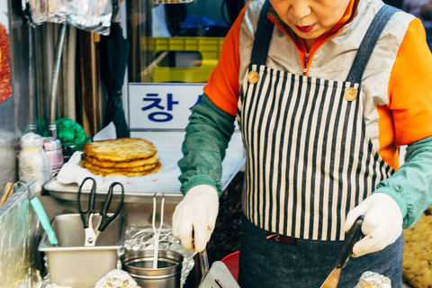 سيول: أفضل جولة طعام خاصة مع مرشد محليسيول: جولة سير خاصة لمدة 3 ساعات لتذوق الطعام والشراب