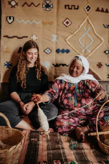 Fès : initiation au filage de la laine - arts