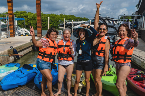 Exploring Cancun: Guided kayak tour through the Mangroves Sunset Tour: Guided kayak tour through the Mangroves