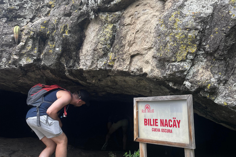 Oaxaca: Mitla Caves, Tlacolula Market, & Textile Tour