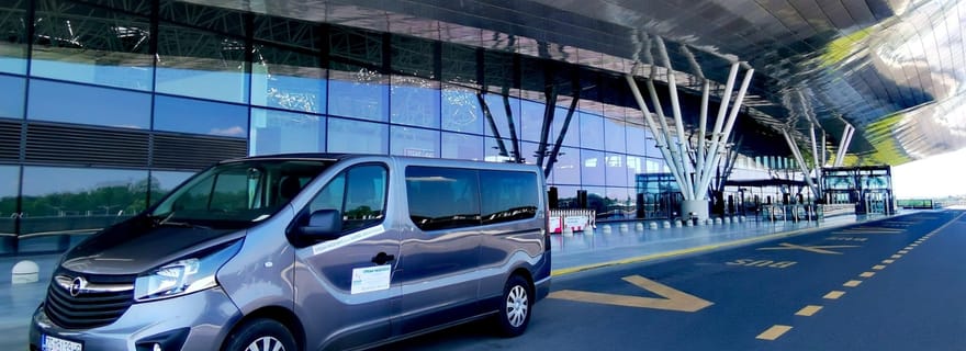 Zagrebe: transfer particular de/para o Aeroporto de Zagreb