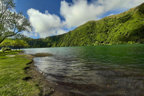 Sete Cidades-Private 4x4 Half Day tour