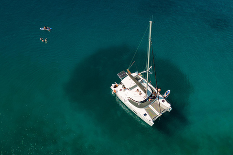 Nauplia: Crucero en catamarán con comida y bebida