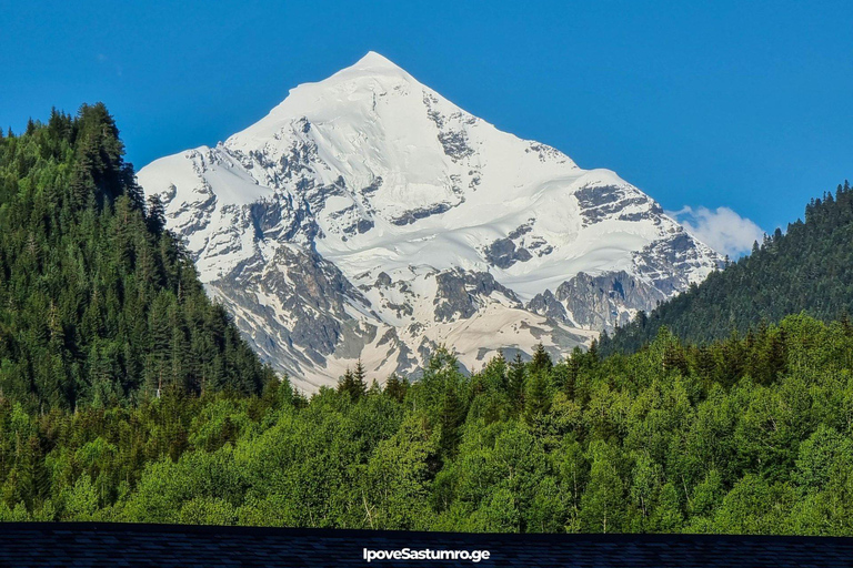 Batoumi : aventure de 2 jours en Svanétie, Ushguli, Mestia et les glaciersBatoumi : aventure de deux jours en Svanétie, Ushguli, Mestia et les glaciers
